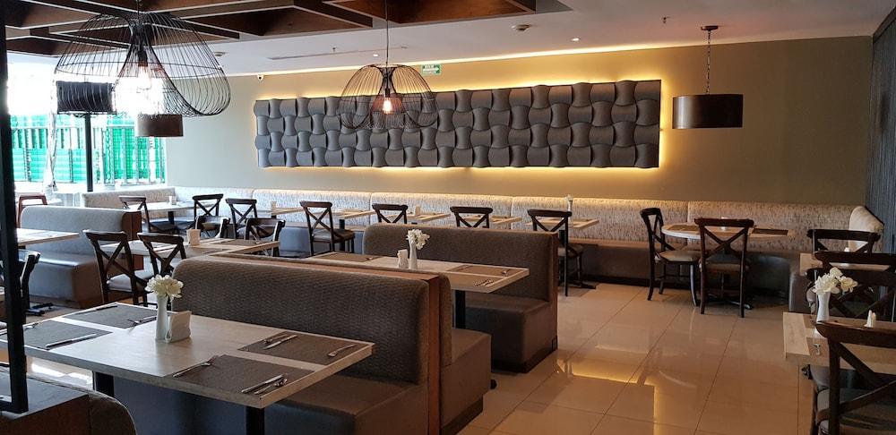 Antaris Galerias Hotel Monterrey Buitenkant foto