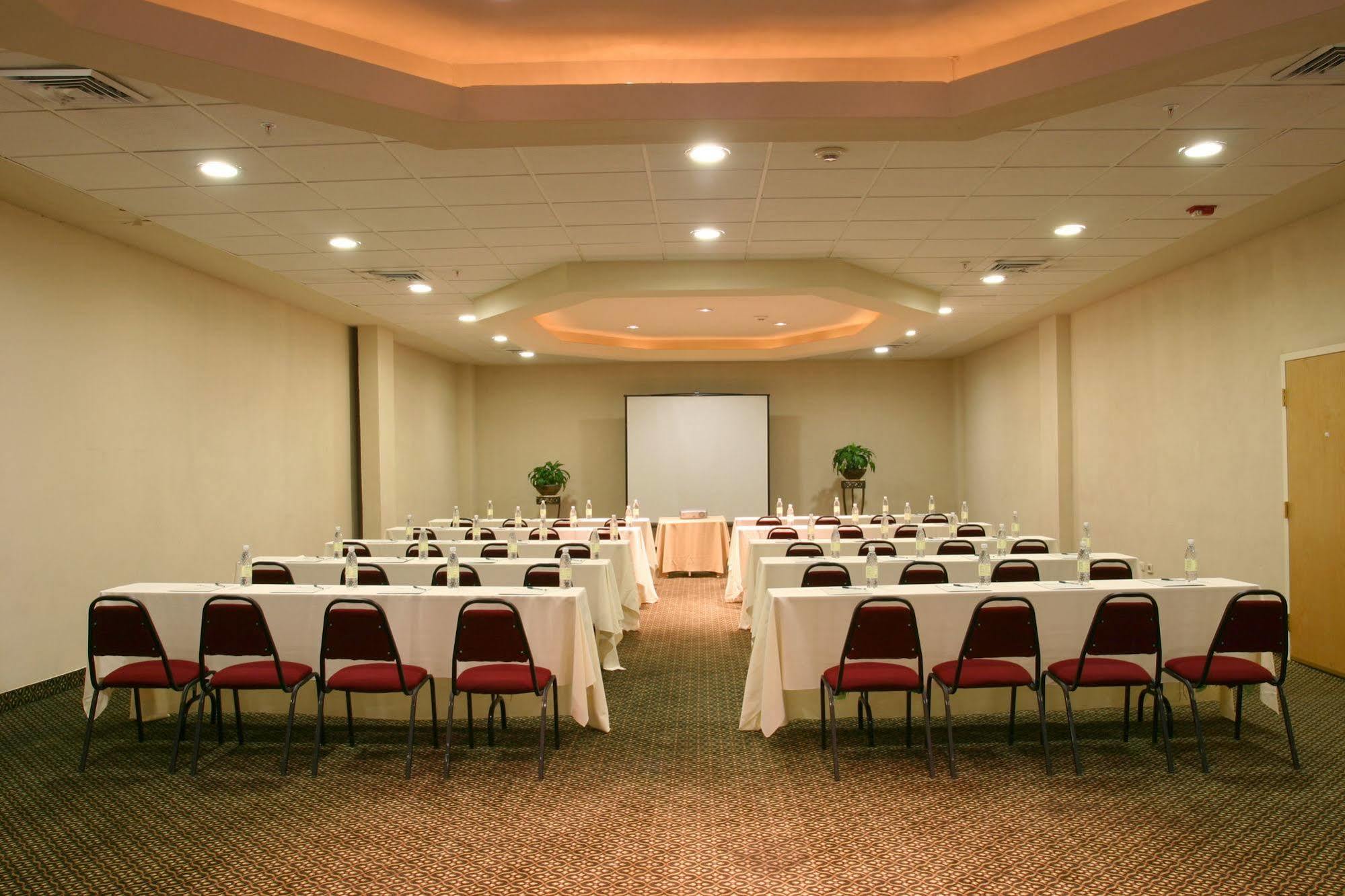 Antaris Galerias Hotel Monterrey Buitenkant foto